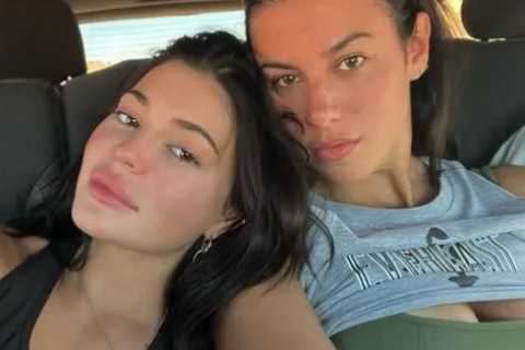 Kylie Jenner shows off her REAL skin in a rare makeup-free photo with former assistant &amp; BFF..
