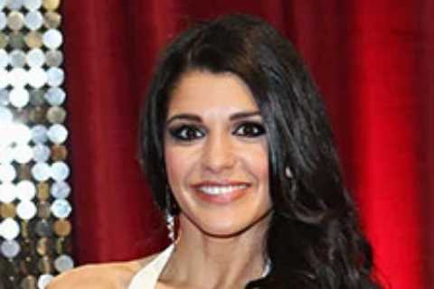 Ex Emmerdale star Natalie Anderson surprises husband with romantic wedding vow renewal in Maldives