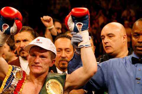 ‘I’ve lost two stone in two months, I can hide behind a lamppost’ – Ricky Hatton’s huge weight loss ..