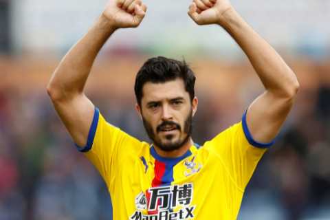 Crystal Palace in double boost as James Tomkins signs new one-year deal and James McArthur agrees..
