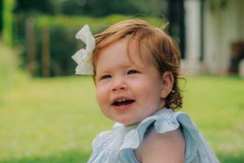 New photo of Lilibet celebrating her first birthday released by Harry and Meghan