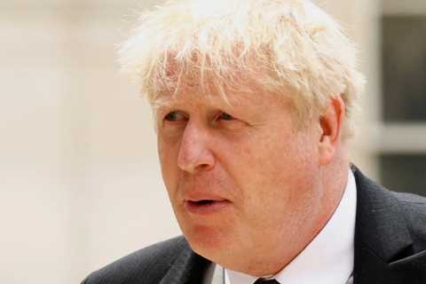 Three possible outcomes as Boris Johnson faces crunch no confidence leadership vote TONIGHT