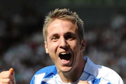 Former Premier League star Kevin Doyle pockets £250,000 after selling half-brother to legendary..