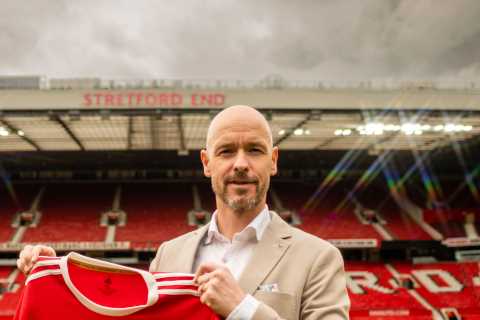 Man Utd boss Erik ten Hag sends EMAIL laying down law to remind flops football a team game and he..
