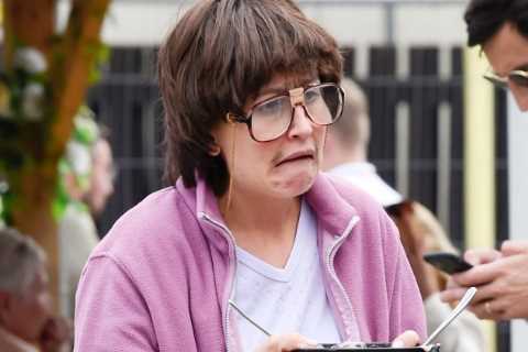 Coronation Street star totally unrecognisable as she films in Manchester four years after the soap