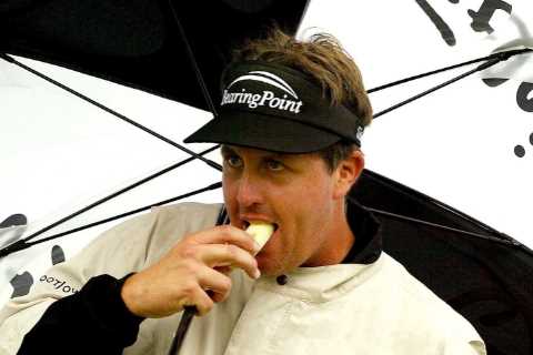 Inside Phil Mickelson’s impressive weight loss and body transformation thanks to fasting and..