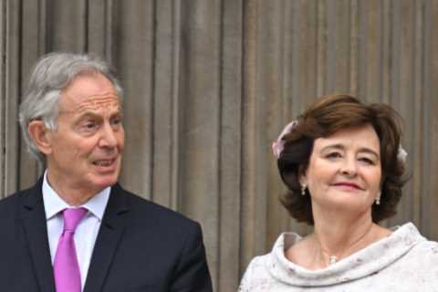 Why is Tony Blair being knighted?