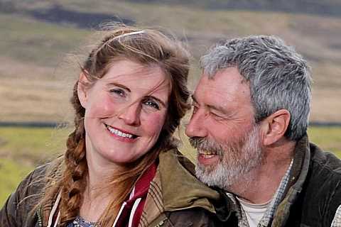 Amanda Owen ‘secretly hid split from husband Clive for 18 months as she grows close to cameraman’