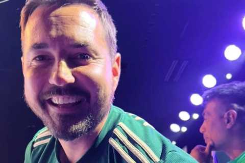 Martin Compston and Celtic legends caught up in IRA sing-song at Hoops convention