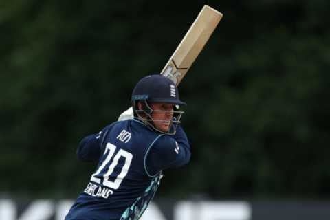 England coast to victory against The Netherlands in One Day Series but captain Eoin Morgan’s..