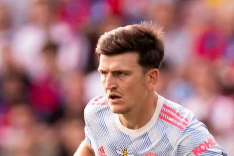 Harry Maguire ‘to hold Erik ten Hag talks’ with new Man Utd boss set to strip defender of captaincy ..