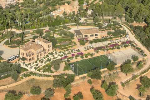 Man Utd star Cristiano Ronaldo and Georgina Rodriguez staying in luxury Majorca villa with..