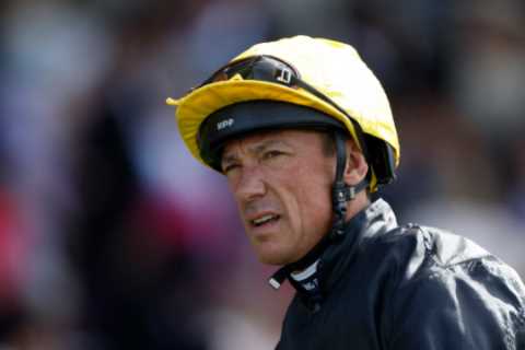 ‘Feel sorry for commentator!’ – Royal Ascot viewers left in hysterics with VERY X-rated named..