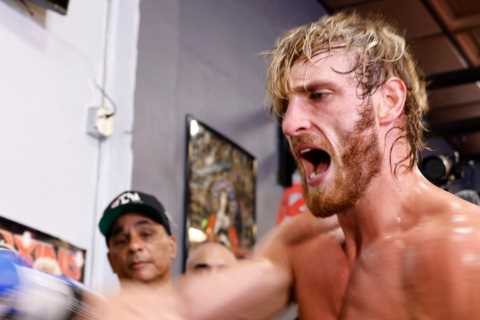 Logan Paul CONFIRMS return to boxing despite ‘career-ending’ injury as fan pays $50,000 to walk..