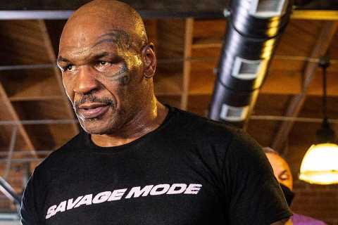 Mike Tyson to face Ric Flair… in verbal sparring match as boxing icon and WWE legend announce..