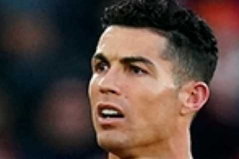 Cristiano Ronaldo ‘worried’ by Man Utd’s slow transfer window and wants to end ‘last season at top..
