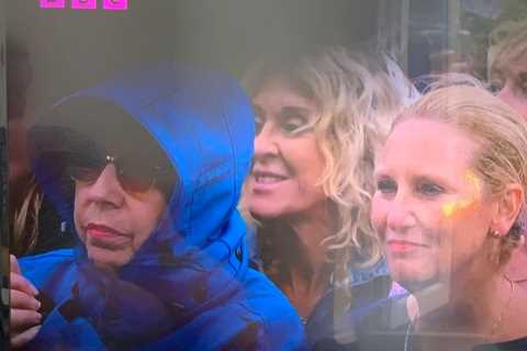 Glastonbury moment goes viral as fans claim they’ve spotted the ‘queen’ hiding in the crowd