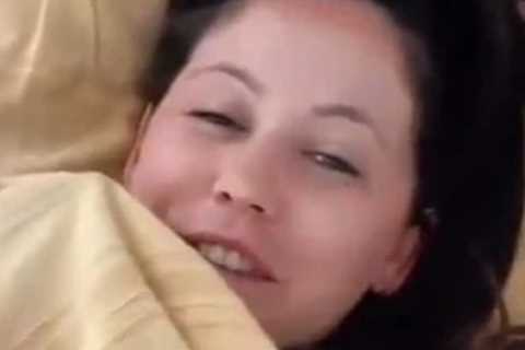 Teen Mom fans ‘cringe’ as Jenelle Evans posts NSFW video under hotel bedsheets with husband David..