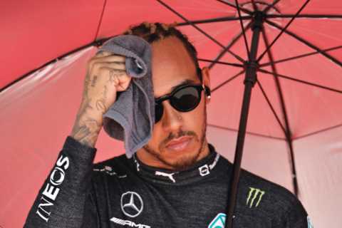 Toto Wolff ‘is fed up’ with Lewis Hamilton and F1 legend ‘does not care and is not trying’, slams..