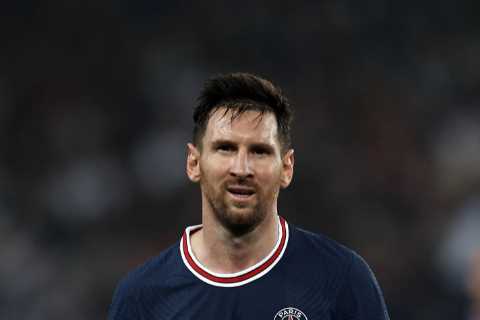 Cristiano Ronaldo beaten by rival Lionel Messi in shirt sales as PSG sell ONE MILLION – way ahead..