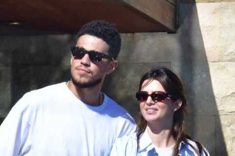 Kendall Jenner reunites with Devin Booker in VERY flirty new pics just days after longtime couple’s ..