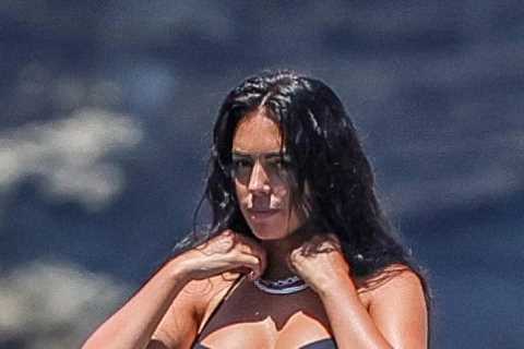 Georgina Rodriguez sizzles in black bikini alongside Man Utd star Cristiano Ronaldo on superyacht..