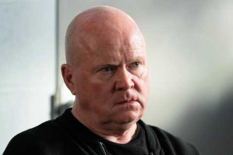 EastEnders spoilers: Phil Mitchell brutally attacked in prison as shock enemy vows to kill him