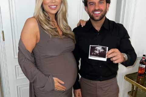 I won’t be pressured into breastfeeding my twin babies – I need sleep, says Frankie Essex