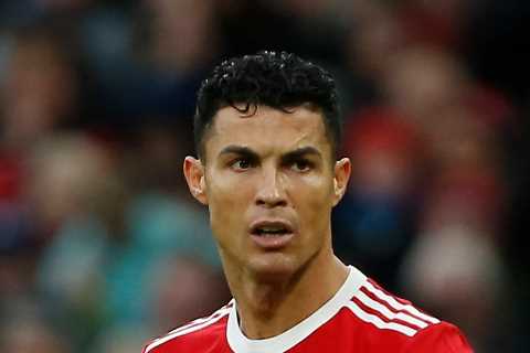 Cristiano Ronaldo signs exclusive deal with controversial cryptocurrency firm as Man Utd star..