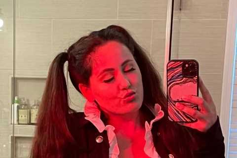 Teen Mom Jenelle Evans shares NSFW photo in a schoolgirl uniform to promote raunchy OnlyFans page
