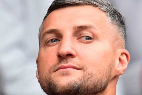 Carl Froch wants to ‘shake hands and have a little kiss’ with Amir Khan following spectacular row..