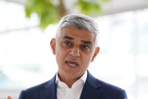 Labour’s Sadiq Khan demands Britain re-joins EU single market