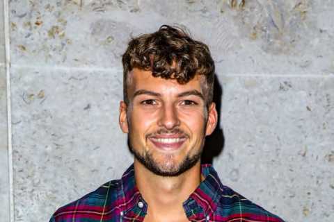 Love Island row as ex Islander is forced to deny ‘inappropriate touching’ allegations