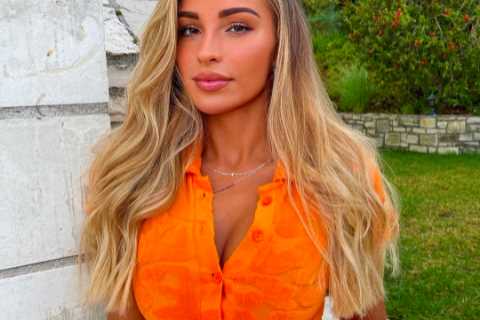 Love Island star horrified as she’s shown ‘random man’s penis’ while on the Tube