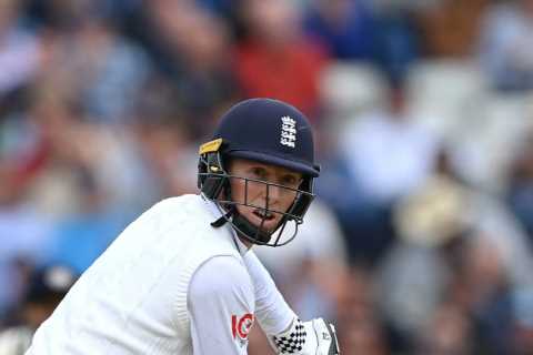 Zak Crawley fails again as England need another batting miracle to avoid defeat to India in..