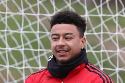 Tottenham join free transfer race for Jesse Lingard with ex-England star now unemployed after Man..