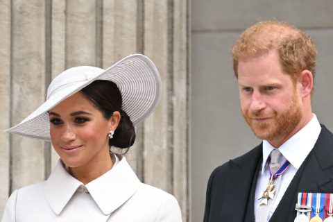 Harry and Meghan ‘missed Red Arrows flypast over Buckingham Palace as they hastily left Jubilee..