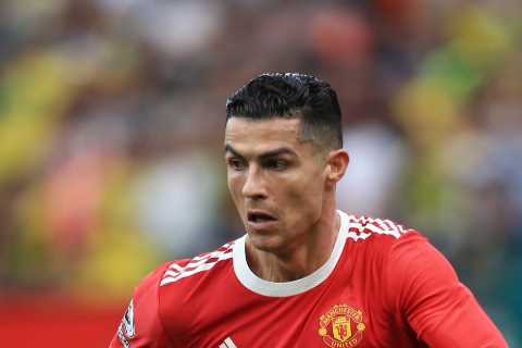 Chelsea at front of queue to offer Cristiano Ronaldo Champions League football after Man Utd..