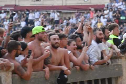 ‘World’s most insane horse race’ featured in James Bond sees jockeys risk life &amp; limb racing..