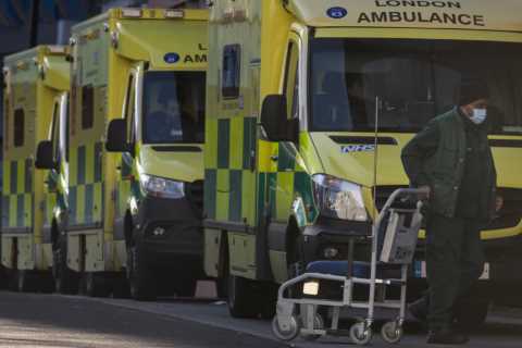 New Covid warning as Omicron subvariants set to fuel sharp rise in hospitalisations