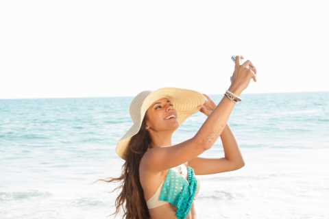 Urgent summer health warning as millions of Brits urged to take more selfies