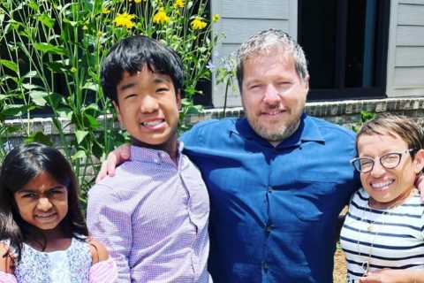 Little Couple’s Dr Jen Arnold shares rare photos of her kids Will, 12, &amp; Zoey, 10, while on..