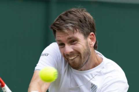Cameron Norrie fights from behind to beat Goffin in five sets to set up Wimbledon semi-final..