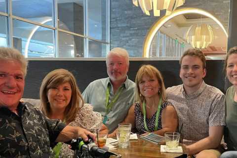 Little People’s Matt Roloff SNUBS his son Zach and daughter-in-law Tori in new post about family..