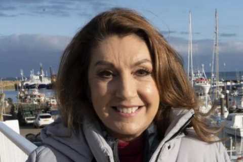 Who is Jane McDonald and what’s her net worth?