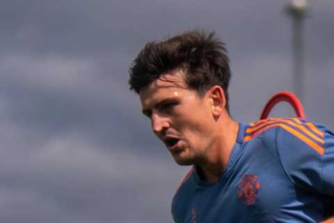 Harry Maguire ‘likes’ Instagram post about Cristiano Ronaldo being upset over Man Utd pay cut as he ..