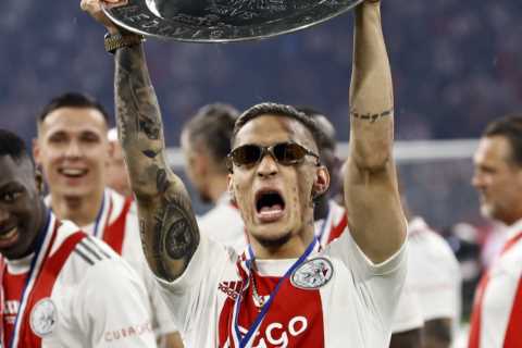 Man Utd ‘launch £51m bid for Antony but Ajax set to REJECT Erik ten Hag’s offer as Dutch giants..