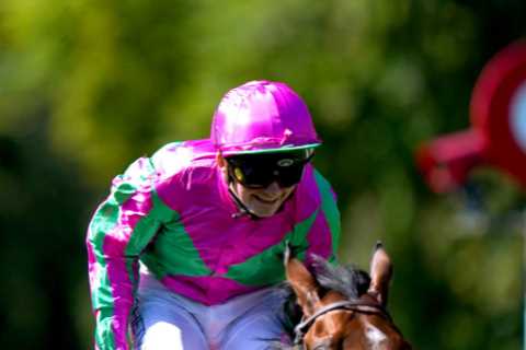 ‘This game is a roller coaster’ – Inspiral flops at 1-7 for Dettori but Rob Hornby bounces back..