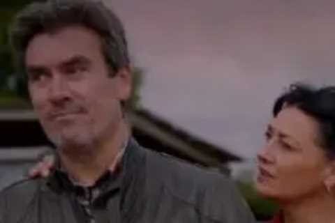 Emmerdale viewers distracted as they spot Moira’s wardrobe blunder during emotional scene