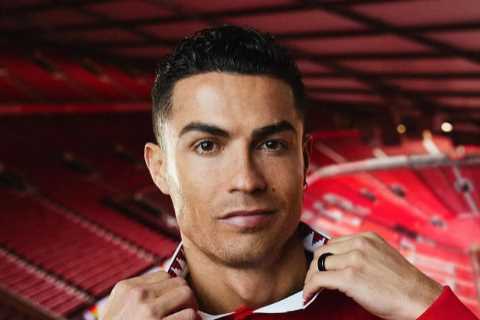 Fans all saying the same thing as Man Utd release new home kit for 2022-23 season with Cristiano..
